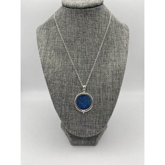 Sterling Silver Blue Druzy Round 1" Pendant Necklace - Picture 1 of 9